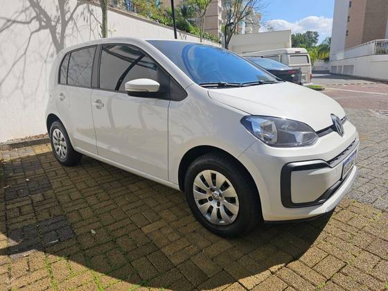 VOLKSWAGEN UP 1.0 MPI TOTAL FLEX 4P MANUAL